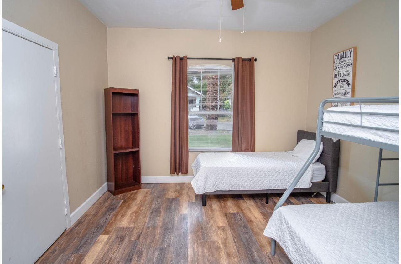Florida St Remodeled 3br/2ba Near Downtown San Antonio